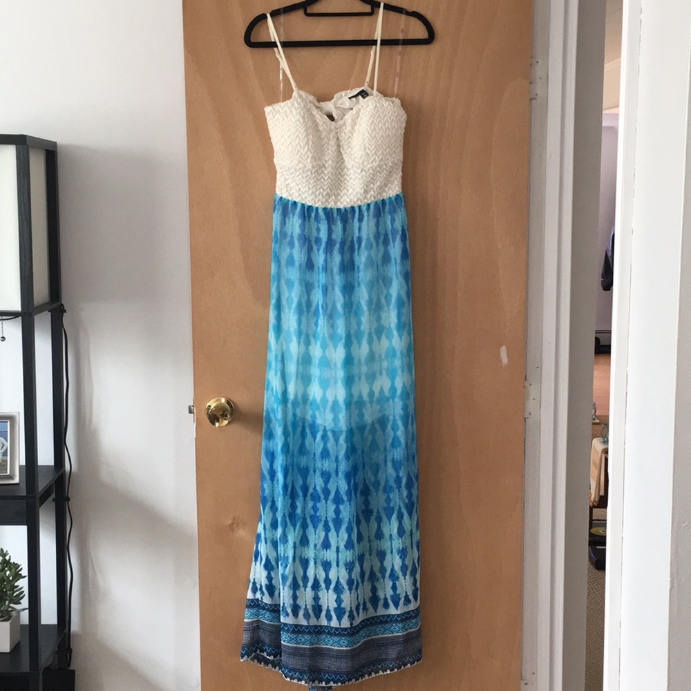 Never worn Summer Maxi Dress